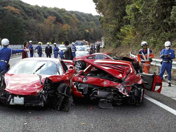 choque super autos en Japon