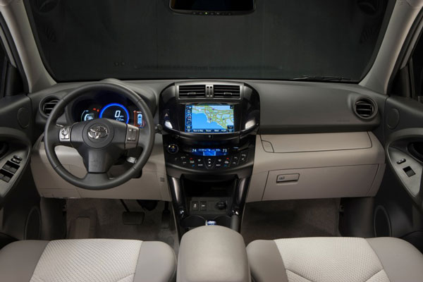 Toyota RAV4 EV 2013