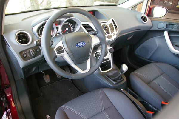 Ford Fiesta 2011 interior