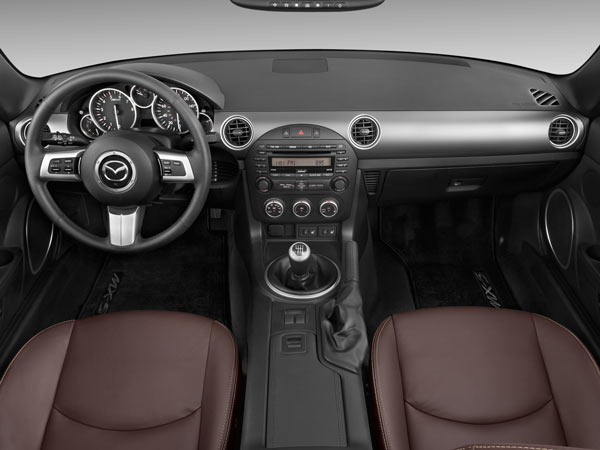 Mazda MX5 Miata 2010 interior